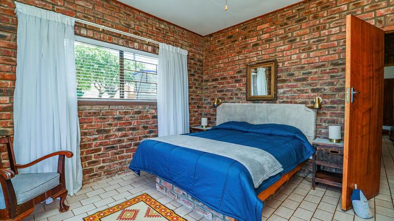 5 Bedroom Property for Sale in Dana Bay Western Cape